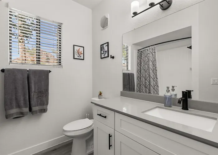 Near Asu 2 Kings Gym Pool Work-ready Apartment Tempe