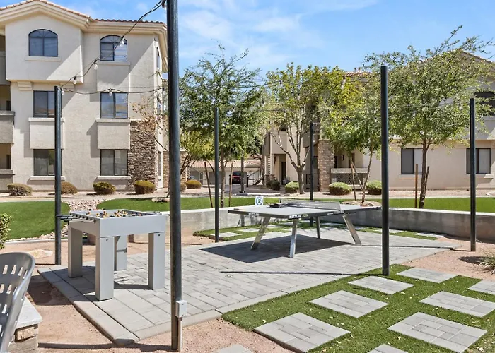 Apartment Pool, Gym & King Beds Relaxing Asu Stay *